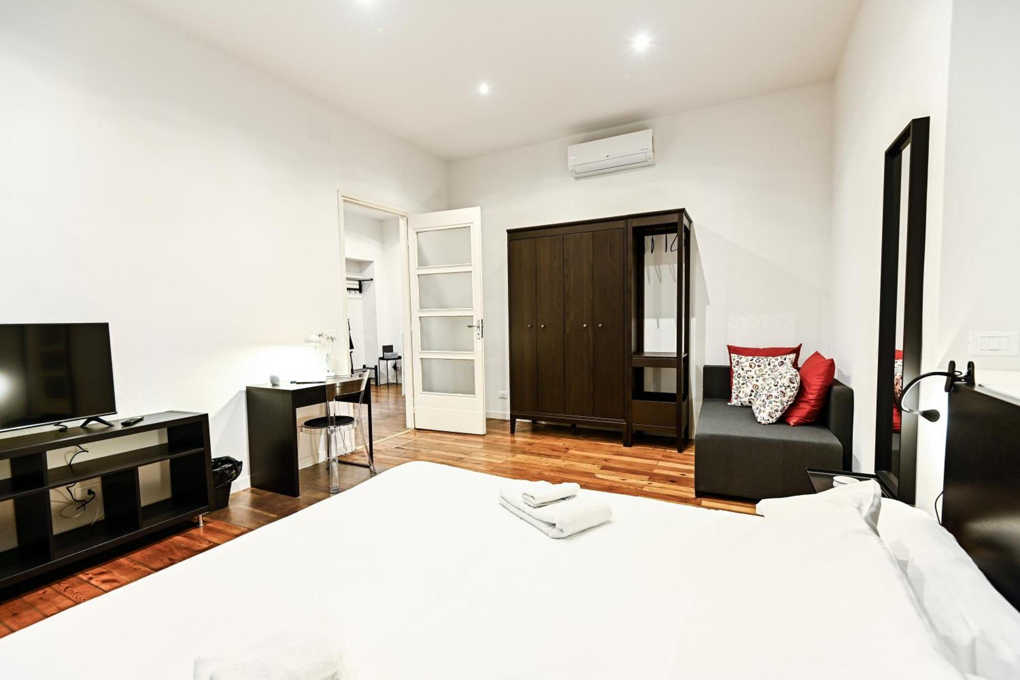 Top Living Apartments - Porta Susa Турин Экстерьер фото