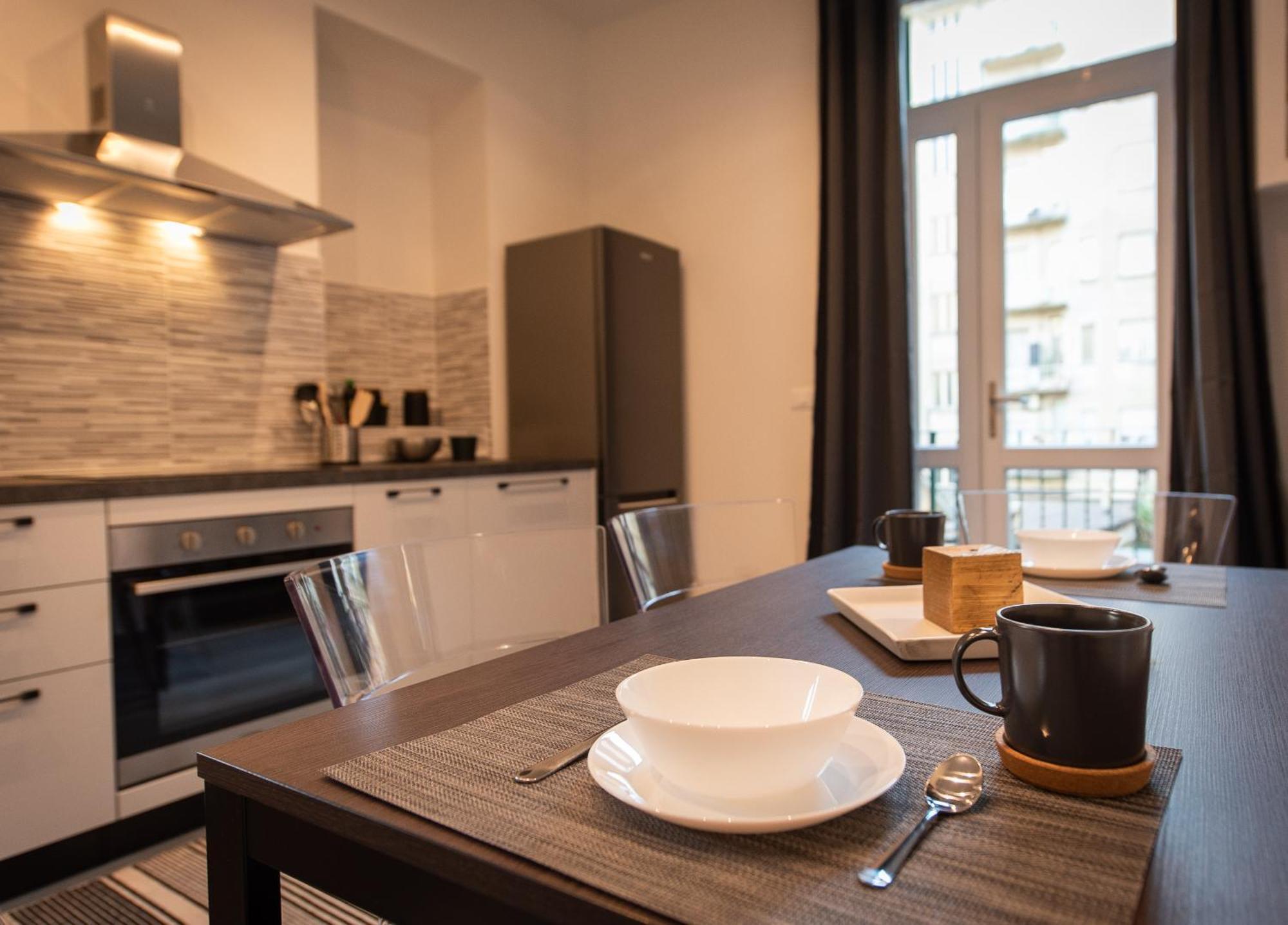 Top Living Apartments - Porta Susa Турин Экстерьер фото