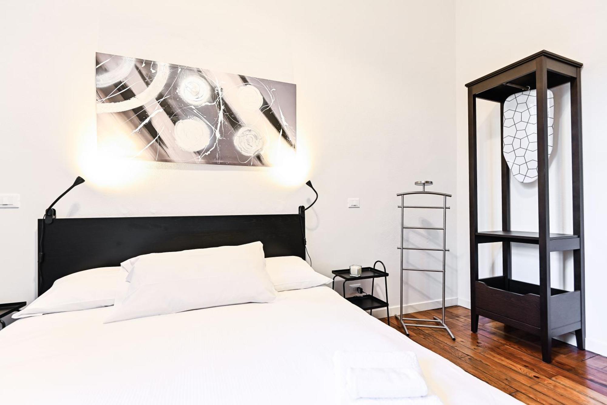 Top Living Apartments - Porta Susa Турин Экстерьер фото