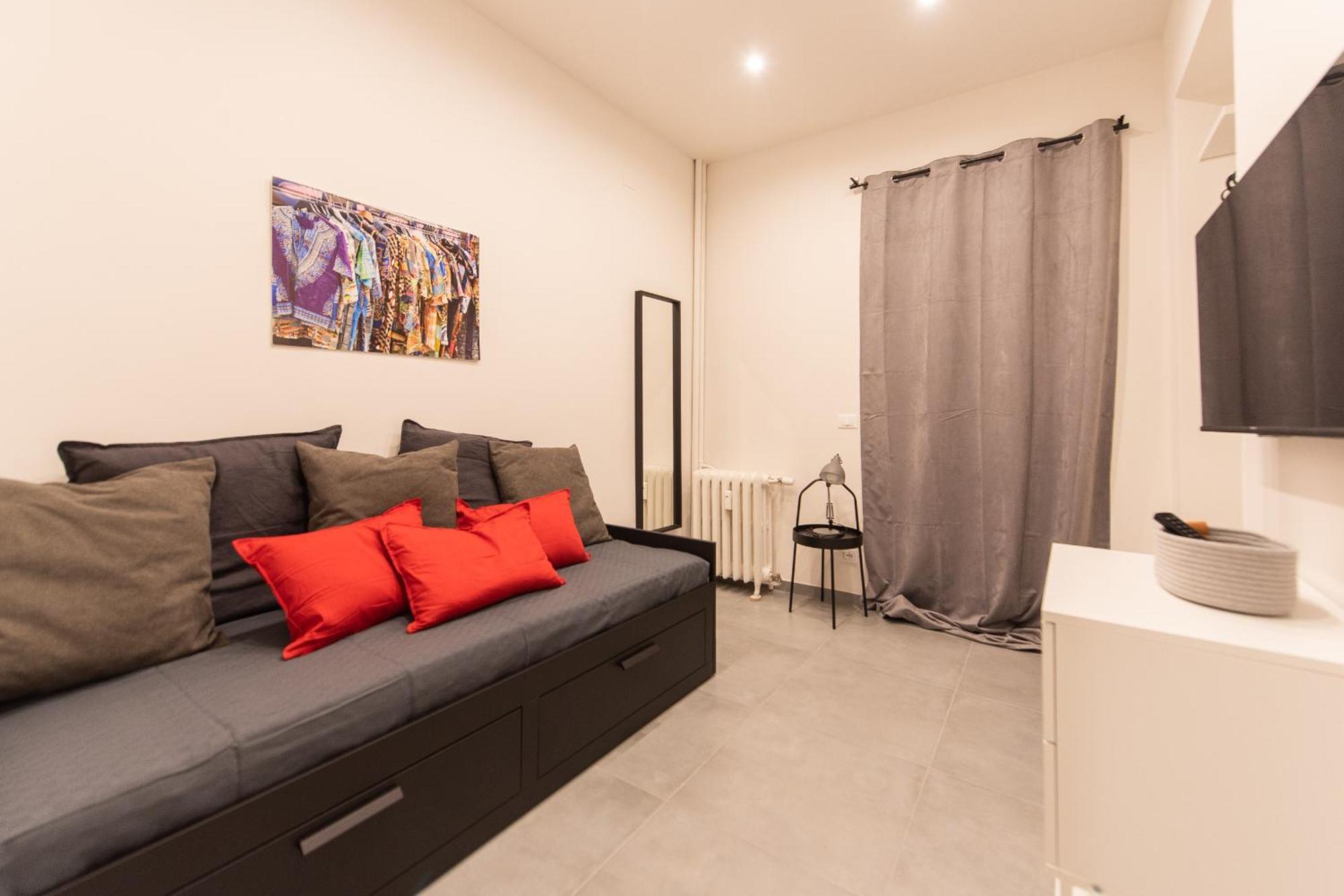 Top Living Apartments - Porta Susa Турин Экстерьер фото