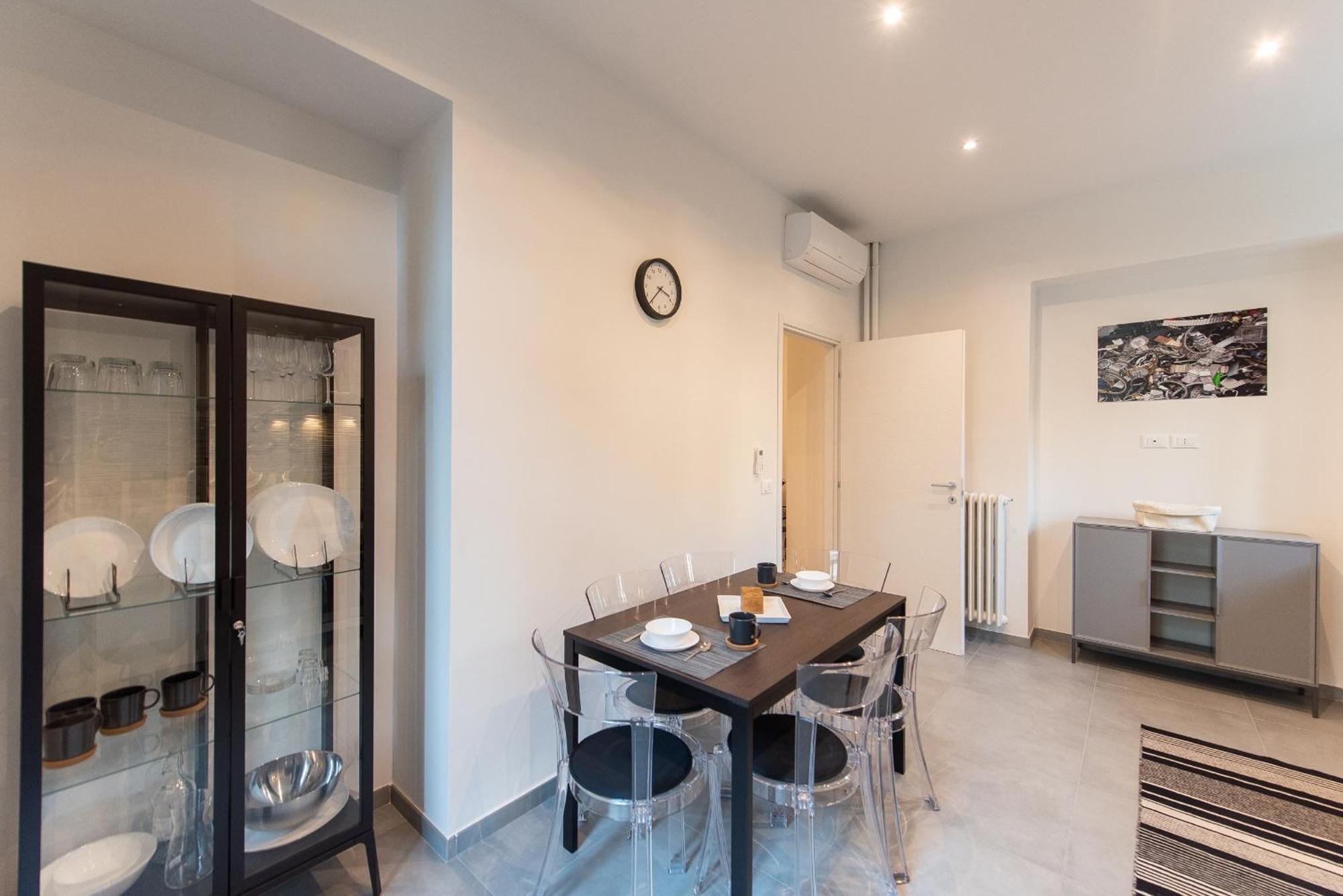 Top Living Apartments - Porta Susa Турин Экстерьер фото