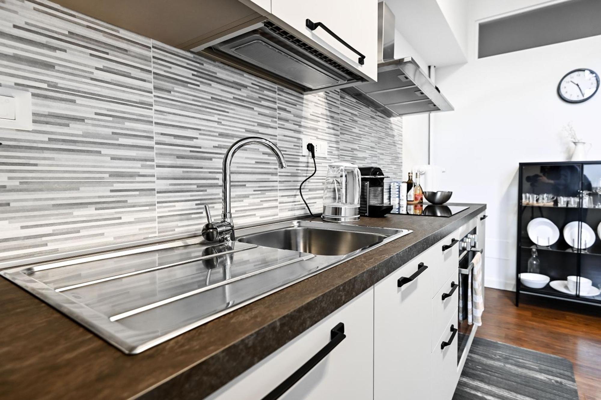 Top Living Apartments - Porta Susa Турин Экстерьер фото